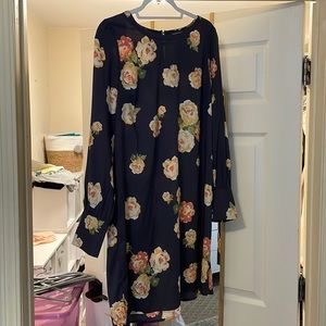 Size medium Loft dress